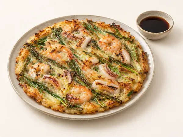 11. 海鲜葱饼（Haemulpajeon · 해물파전）