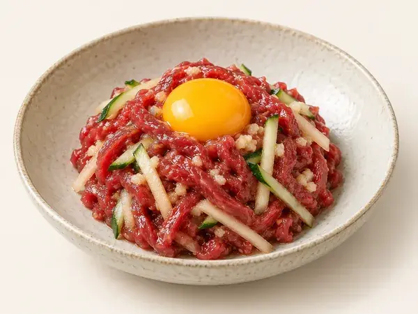 41. 韩式生拌牛肉（Yukhoe · 육회）